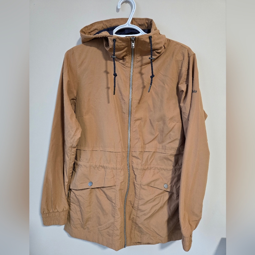 Columbia Neutral Tan Brown Windbreaker Spring Coat with Hood Water Resistant
